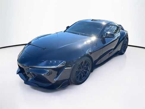 Used 2023 Toyota Supra Premium image 3