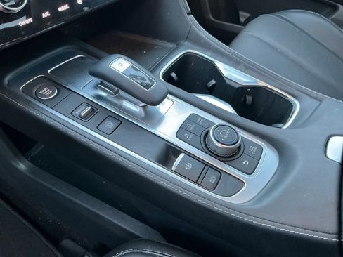 Used 2025 INFINITI QX60 Luxe w/ Vision Package image 8