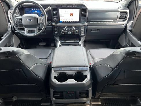 Used 2024 Ford F250 Lariat w/ Lariat Ultimate Package AWD/4WD image 24