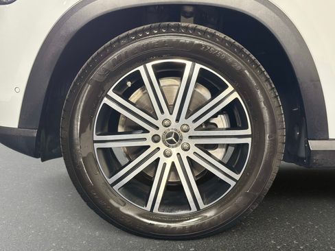 Used 2025 Mercedes-Benz GLE 350 4MATIC image 12