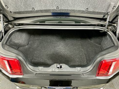 Used 2012 Ford Mustang GT Premium w/ GT Coupe Accessory Pkg 5 image 28