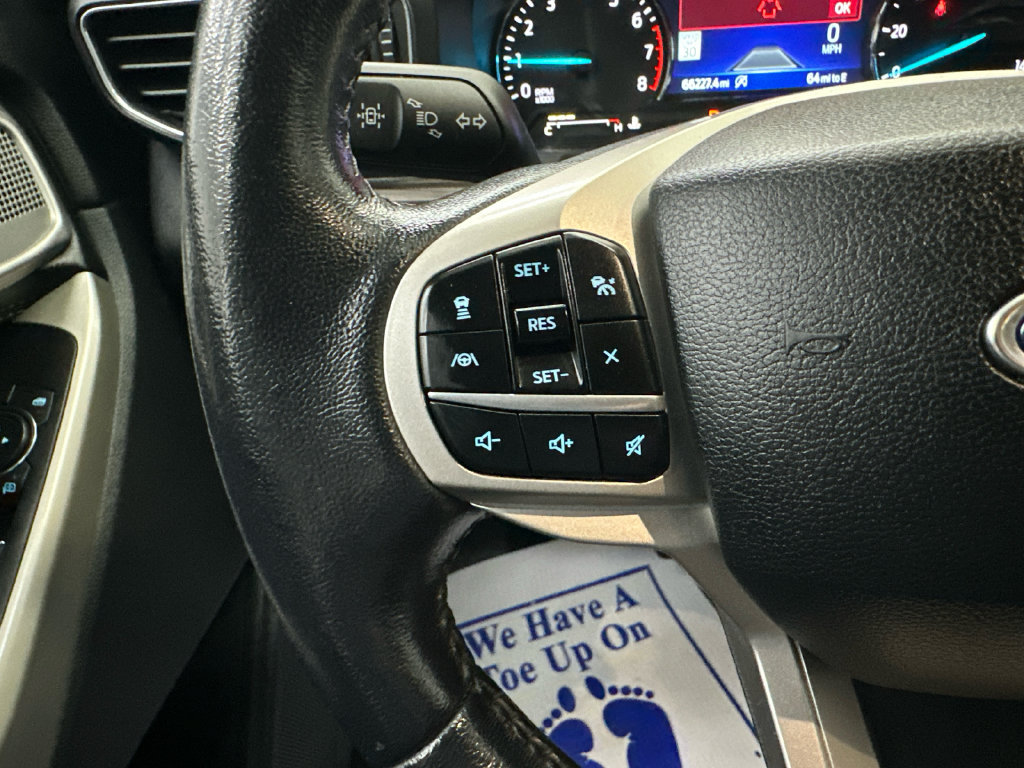 Used 2021 Ford Explorer Limited w/ Equipment Group 301A AWD/4WD image 27