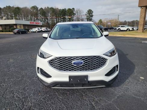 Used 2024 Ford Edge SEL image 8