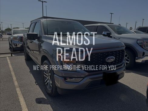 Used 2023 Ford F150 XL w/ STX Appearance Package RWD image 5