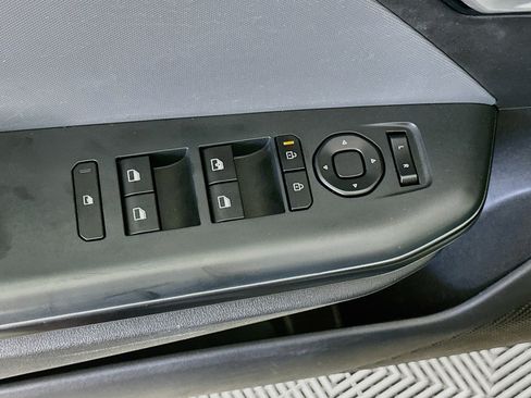 Used 2025 Kia K4 FWD image 15