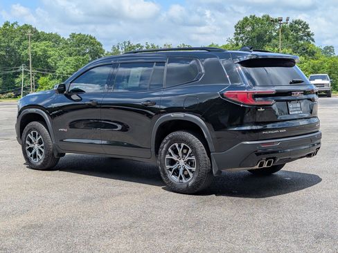 Used 2024 GMC Acadia AT4 w/ Luxury Package AWD/4WD image 7