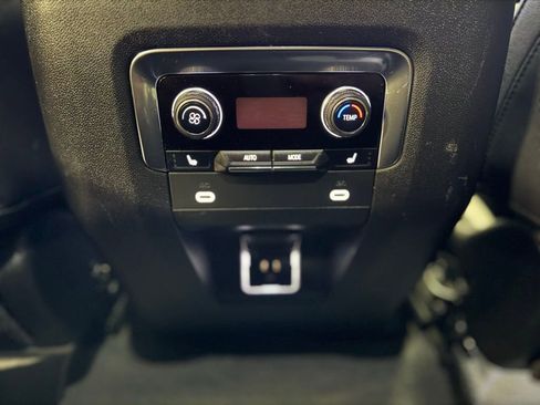 Used 2023 Chevrolet Tahoe LT w/ Luxury Package image 13