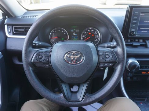 Certified 2022 Toyota RAV4 LE image 3