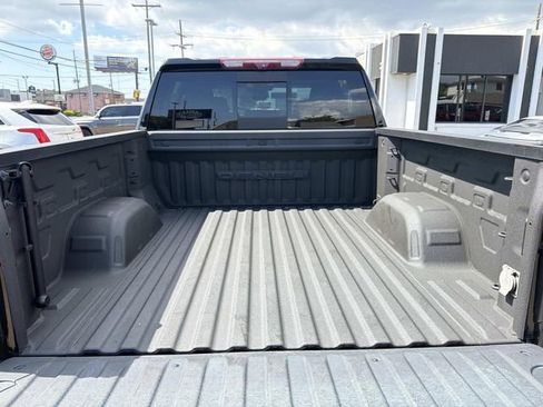 Used 2024 GMC Sierra 1500 Denali w/ Denali Reserve Package AWD/4WD image 10