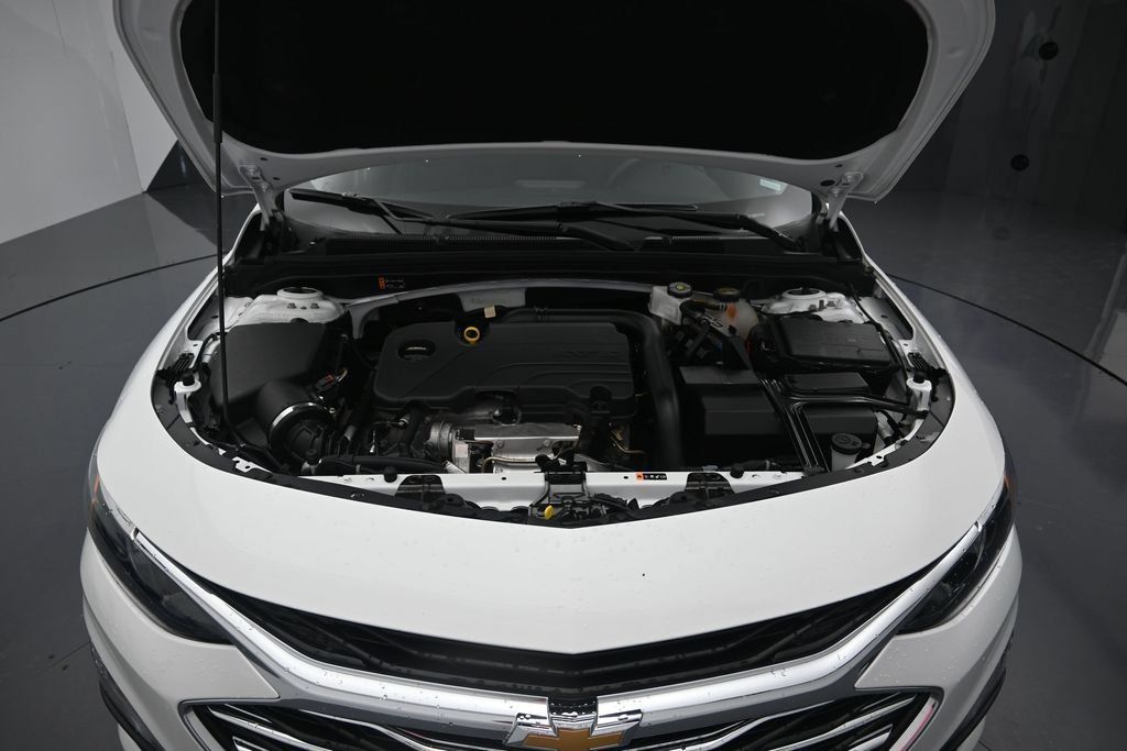 Certified 2025 Chevrolet Malibu LT FWD image 27