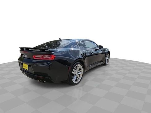 Used 2016 Chevrolet Camaro SS image 8