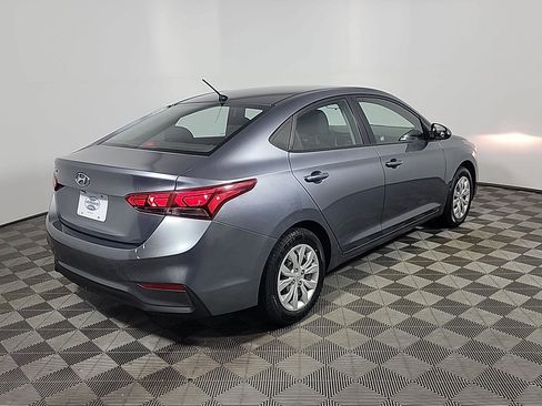 Used 2020 Hyundai Accent SE image 4
