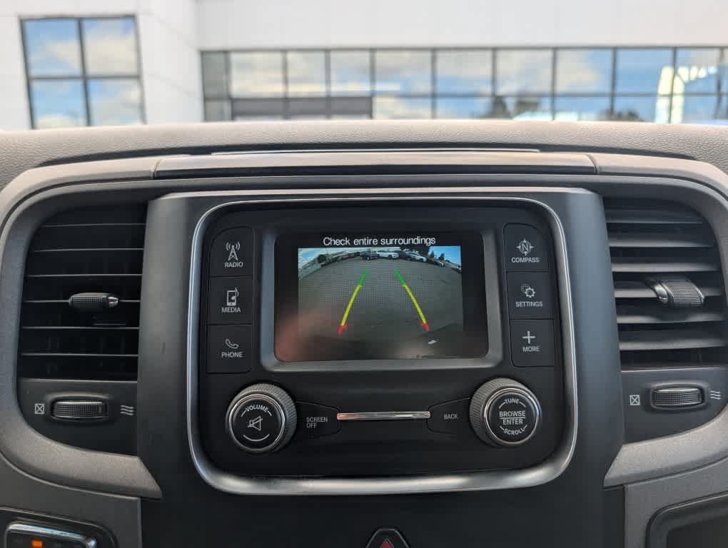 Used 2019 RAM 1500 Express AWD/4WD image 18