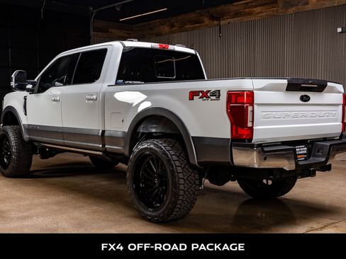 Used 2021 Ford F250 Lariat w/ Lariat Ultimate Package image 7