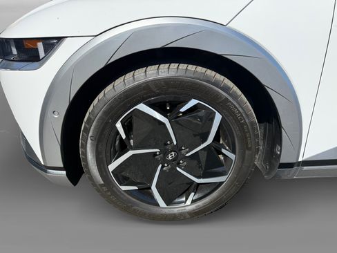 Used 2024 Hyundai Ioniq 5 Limited RWD image 9