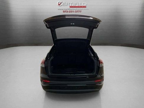 Used 2024 Audi Q4 e-tron Premium Plus w/ Premium Plus image 7