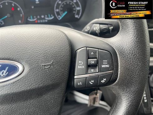 Used 2025 Ford Transit 350 XLT image 24