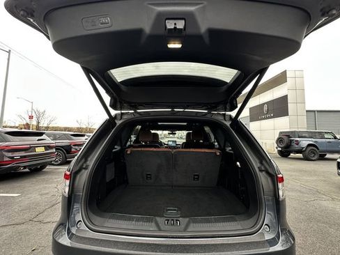 Certified 2023 Lincoln Aviator Reserve w/ Equipment Group 201A image 42