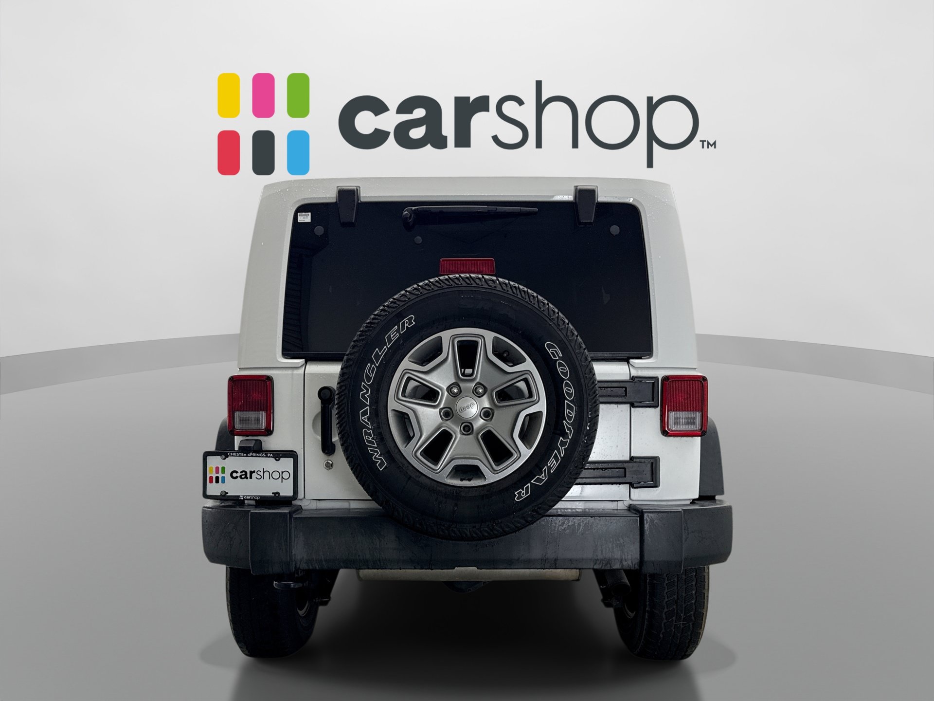 Used 2016 Jeep Wrangler Unlimited Rubicon w/ Dual Top Group AWD/4WD image 4