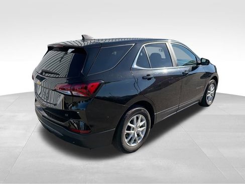 Used 2023 Chevrolet Equinox LT image 6