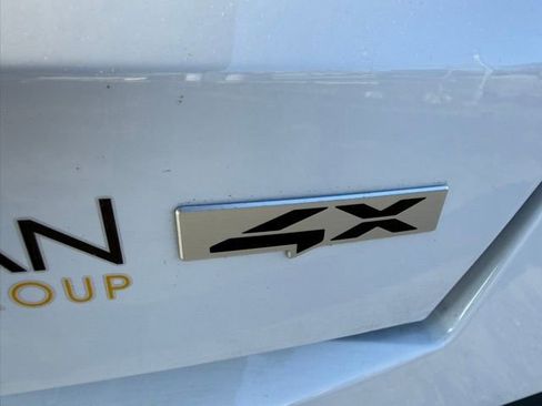 Used 2025 Kia Sorento S image 19