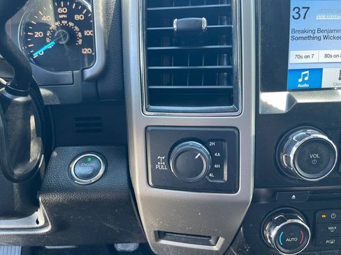 Used 2017 Ford F150 Lariat AWD/4WD image 40