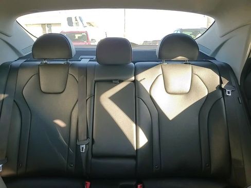 Certified 2024 Hyundai Elantra Limited image 22