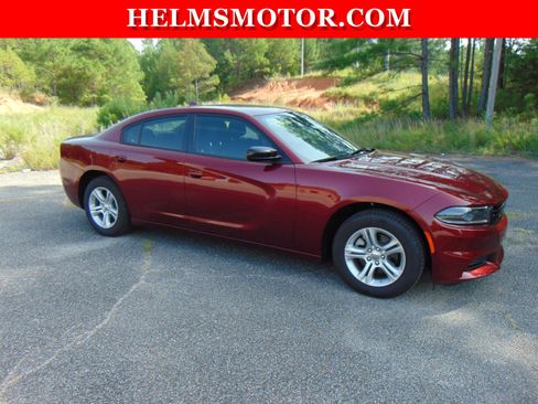 Used 2023 Dodge Charger SXT image 9