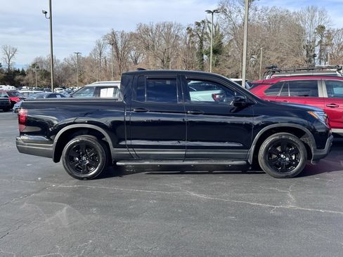 Used 2017 Honda Ridgeline Black Edition image 4