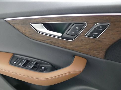 New 2026 Audi Q8 Premium Plus image 11