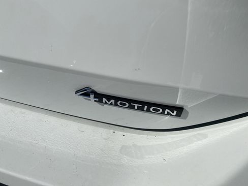 New 2025 Volkswagen Tiguan S image 8