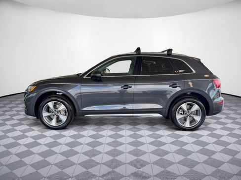 Used 2023 Audi Q5 2.0T Premium Plus w/ Premium Plus Package AWD/4WD image 2