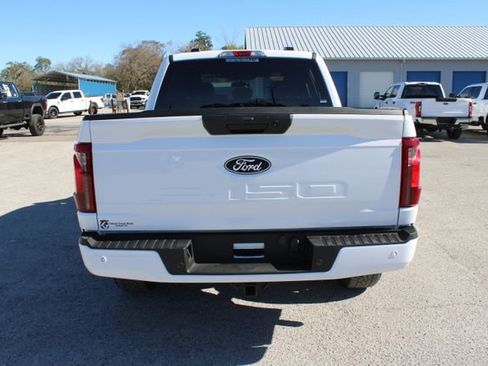 Used 2024 Ford F150 XLT w/ XLT Black Appearance Package image 9