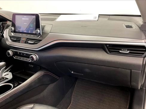 Used 2023 Nissan Altima 2.5 SR image 15