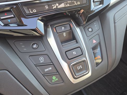 Used 2025 Honda Odyssey EX-L image 34