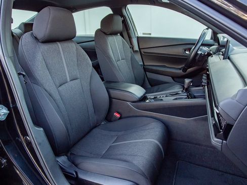 Used 2024 Honda Accord Sport image 19