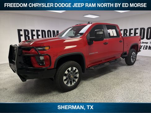 Used 2023 Chevrolet Silverado 2500 Custom w/ Custom Value Package AWD/4WD image 1