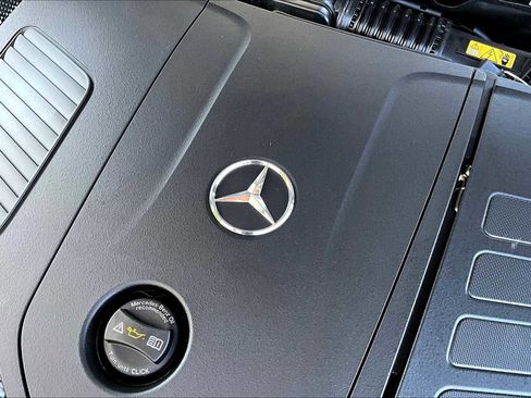 New 2025 Mercedes-Benz GLC 350e GLC 350e image 19