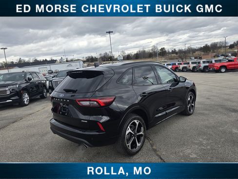 Used 2024 Ford Escape ST-Line Select w/ Tech Pack #2 image 3