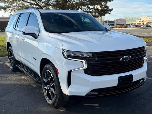 Used 2023 Chevrolet Tahoe RST w/ Luxury Package image 13