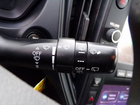 Used 2024 Subaru Impreza 2.0i image 25