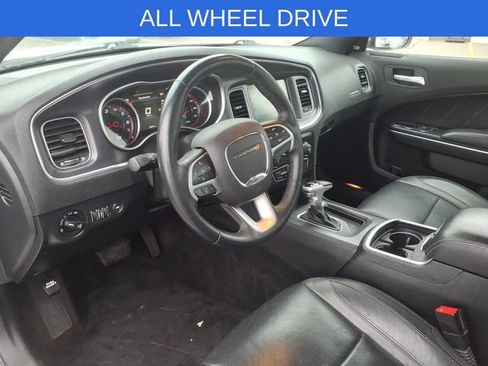 Used 2016 Dodge Charger SXT w/ AWD Plus Group image 8