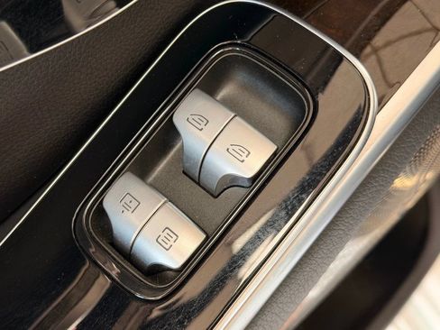 Used 2022 Mercedes-Benz S 580 4MATIC Sedan image 21