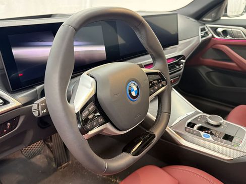 Used 2025 BMW i4 xDrive40i w/ Premium Package image 4