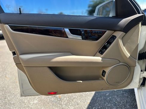 Used 2014 Mercedes-Benz C 250 C 250 image 26