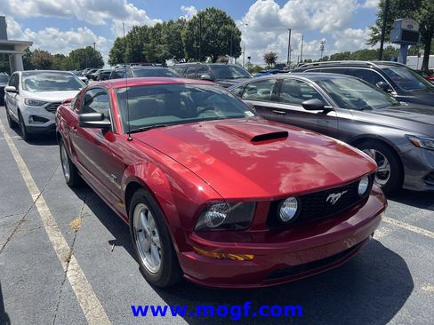 Used 2007 Ford Mustang GT Premium RWD image 4