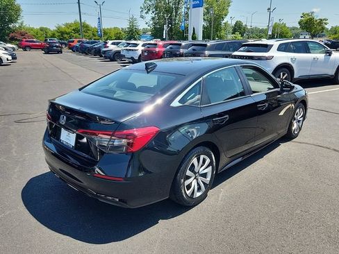 Used 2023 Honda Civic LX image 6