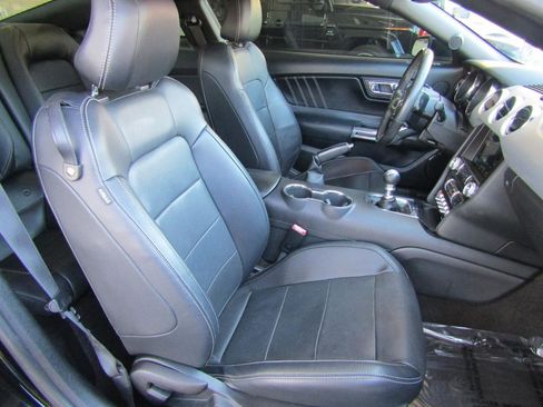 Used 2016 Ford Mustang GT Premium w/ Equipment Group 401A RWD image 11