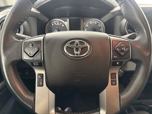 Certified 2022 Toyota Tacoma SR5 w/ Technology Package RWD image 15