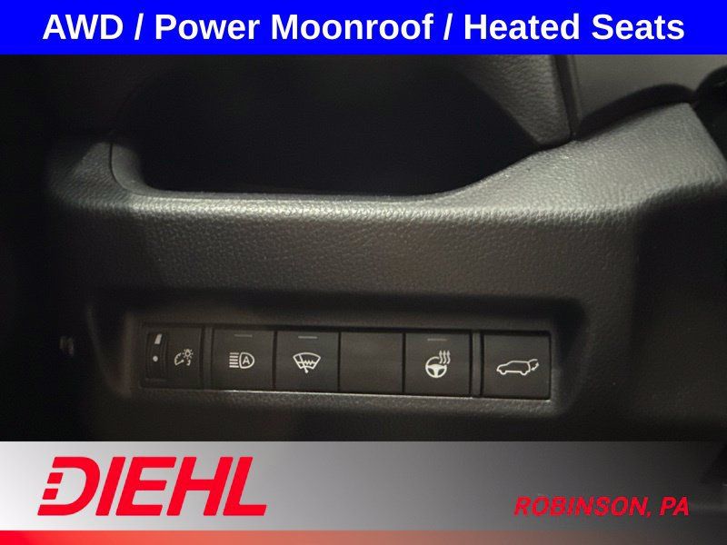 Used 2021 Toyota RAV4 XLE w/ Convenience Package AWD/4WD image 22